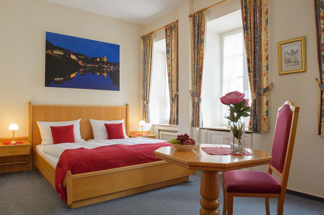 Wirtshaus Zum Pferdemarkt Hotel Saarburg Ngoại thất bức ảnh